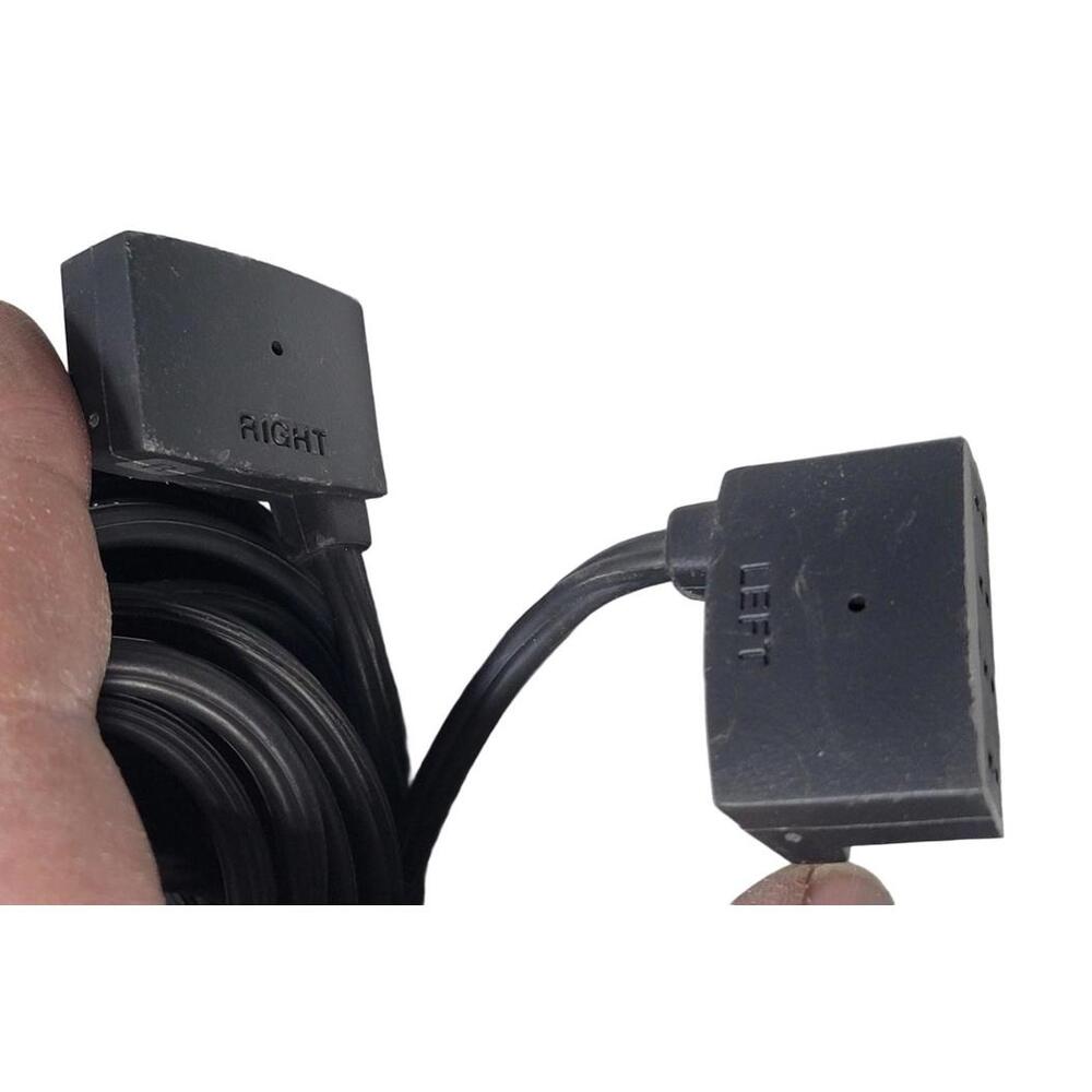 Pair Of Bose CineMate Speakers With Cable - Picture 2 of 10